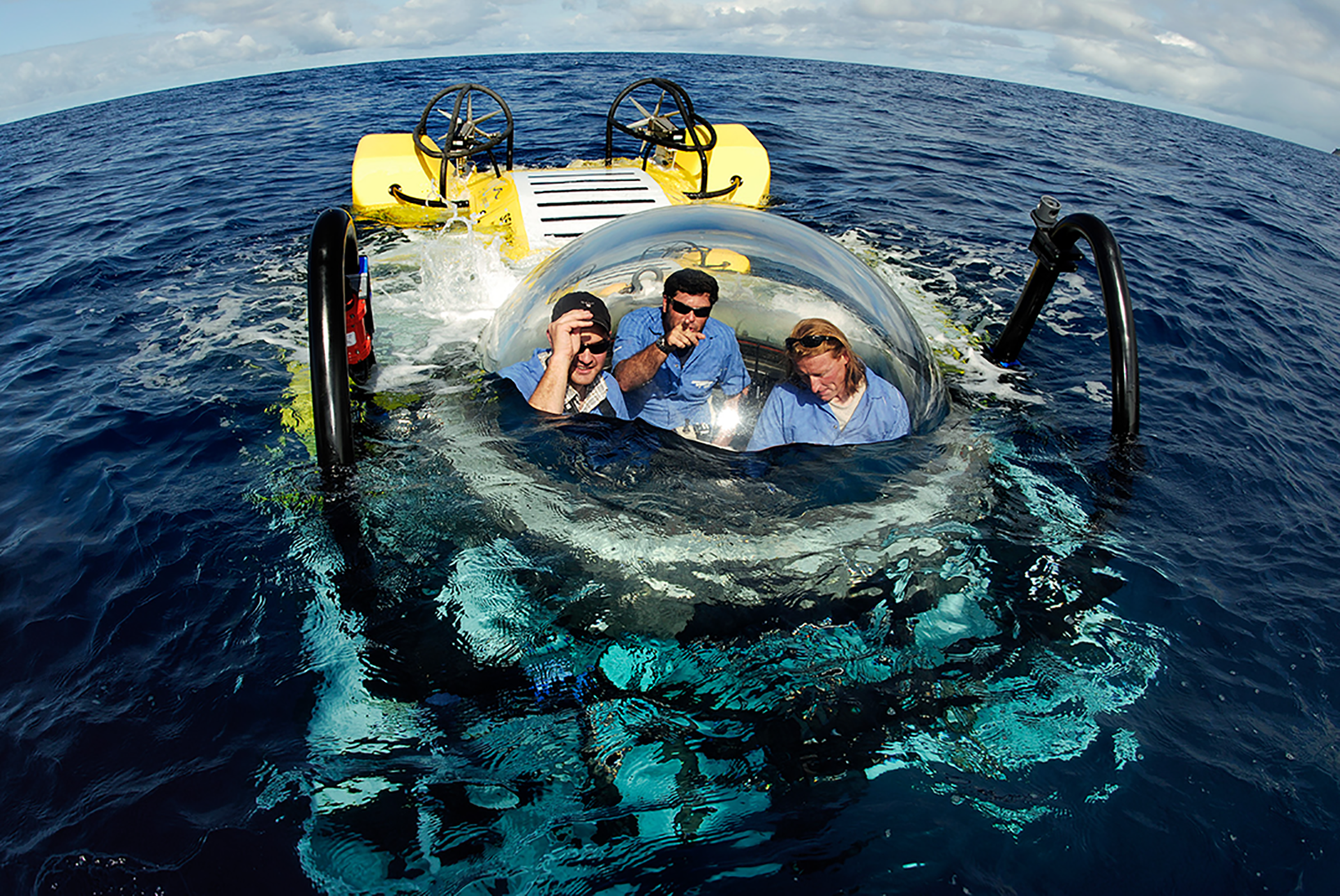 private submarine in water